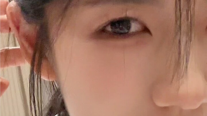 Today's goal: Charm a few college girls!