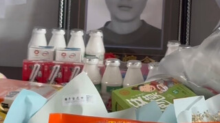 子耀生前走的惨请大家不要放弃他，感谢
