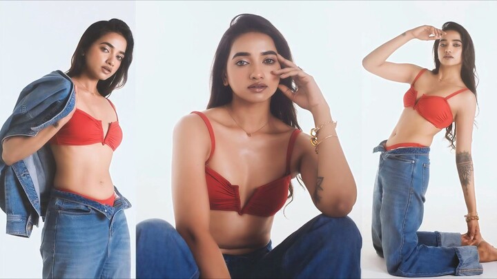 Tamizh Selvi - Thevidiya Munda - Hot Photoshoot Tamil 4K