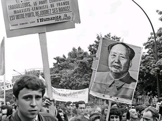 Năm ấy, thế giới còn rất trẻ.