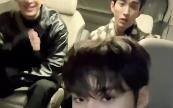 [SVT_Harbour subtitle Indonesia] 211202 SEVENTEEN Wonwoo, Mingyu, DK dalam perjalanan pulang