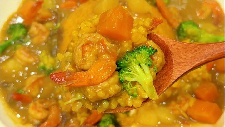 أضع القرع المطهو على البخار في الأرز، وعندما يُقدَّم يكون طبقًا شهيرًا من مطاعم الستاربكس. سأجربه وأ