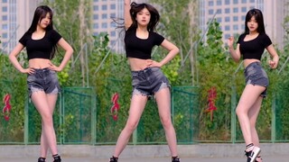 在学校篮球场跳舞？抖抖抖❤️女大学生翻跳shake it