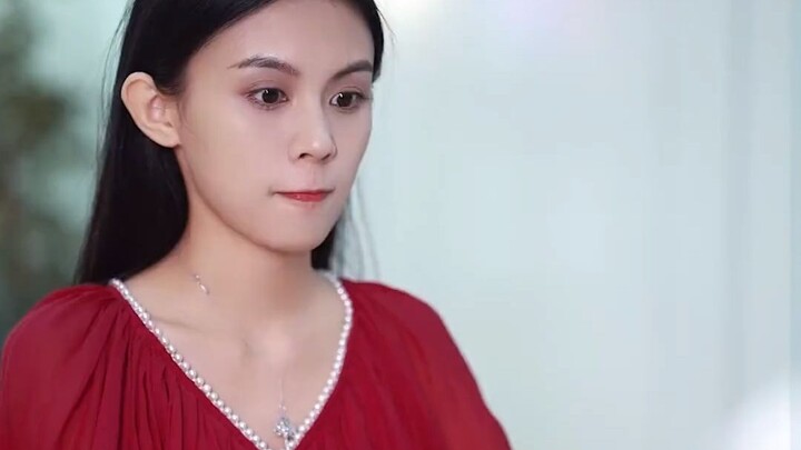 Anh chàng: Lý lẽ thì tôi hiểu hết, nhưng cái tật xấu này hôm nay nhất định phải phạm thôi~