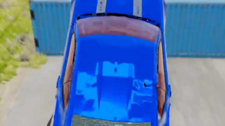 รถยนต์ vs ตู้คอนเทนเนอร์ ภาคสอง