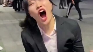 โอบิโตะได้รับคำชมว่าน่ารักและเปิดใจทันที