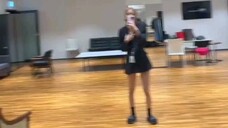 220925 กุหลาบ_are_rosie