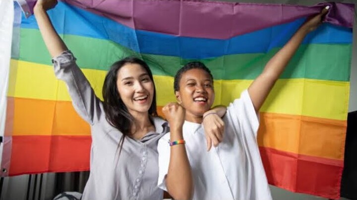 pasangan lesbian di labuan bajo resmi bertunangan #labuanbajo #manggaraibarat #ntt #podcast