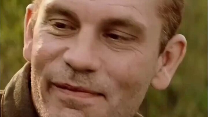 Senjata ini ringan seperti plastik.