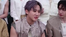 Cuộc phỏng vấn tiếng Trung của Stray Kids để quảng bá cho sự trở lại