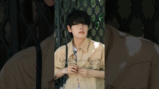 Sao Thoát Khỏi Được Nhan Sắc Này || 姚Zizzz