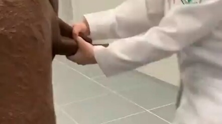 ชมเรื่องไร้สาระแบบฉบับจริง