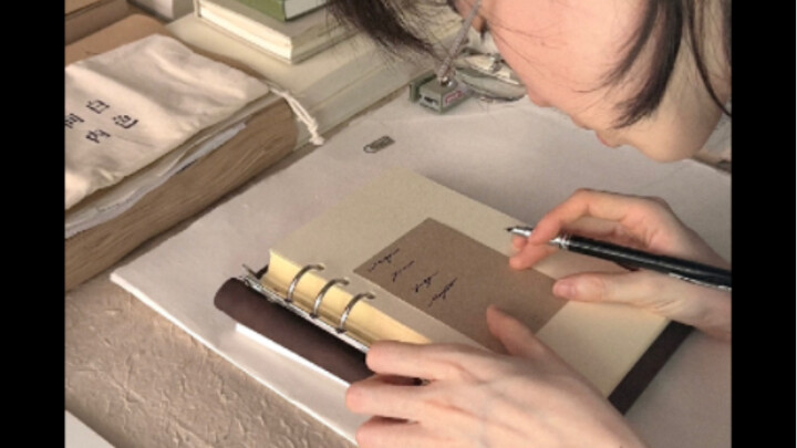 The first page of the book is used to make a wish.