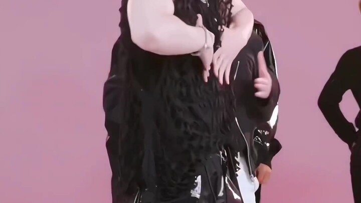 ساخن سبعة عشر🎶