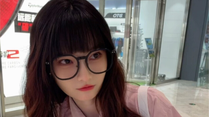 So JK actually has pockets!!!