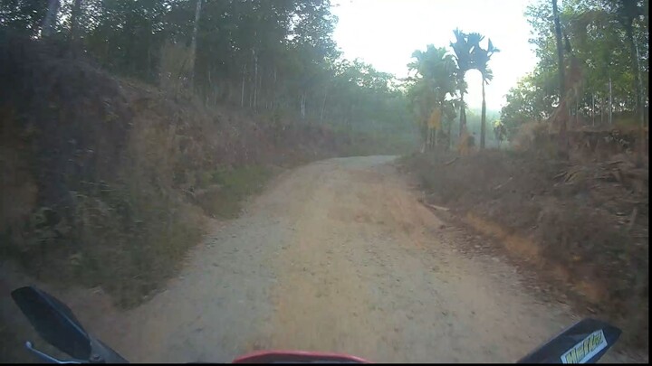 Riding Santai Menikmati Pemandangan Alam & Jalanan