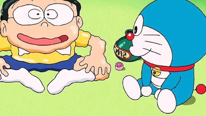 Nobita took the three-state pill and can switch between liquid, gas and solid states at will.