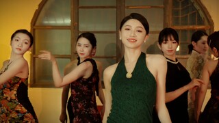 Phiên bản ngoài trời của "Tôi có một cuộc hẹn với mùa xuân"