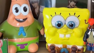 Tangkap ubur-ubur sambil memakai cincin persahabatan Spongebob