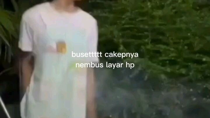 🗿