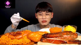 Ăn và cảm nhận mì cay, xúc xích và thịt nướng #anngon