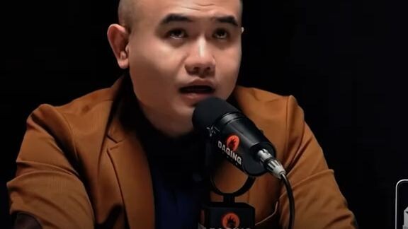 Hiduplah sederhana tanpa melihat dan membandingkan dengan kehidupan orang lain
