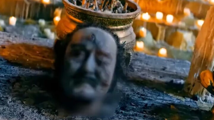 لم يمضِ على وفاة الرجل ثلاثة أيام حتى ظهر عين ثالثة على جبهته، وكانت حيّة ونابضة بالحياة! #بعد طرده،