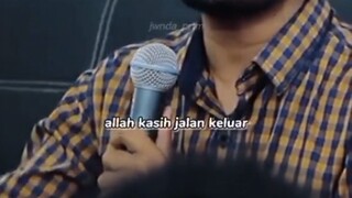 Siapa yang bertakwa dan melibatkan Allah maka... (Ustad Hanan Attaki)