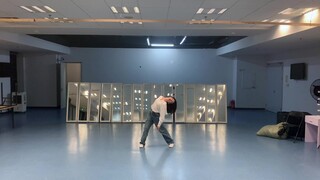 【孟美岐】818超级秀Dance solo+大艺术家练习室