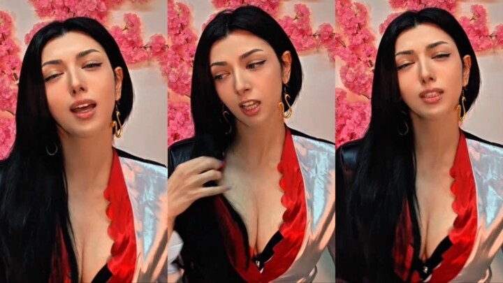 Boa Hancock milf😋 I'm your mommy