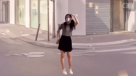 9.65 Tết Trung Thu em rước đèn đi chơi