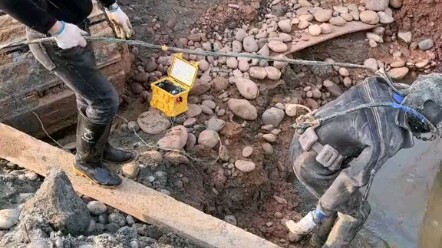 Bahkan ibu kandung pun tak bisa diandalkan, yang seperti ini hanya bisa mengandalkan para penagih ut