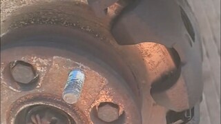 The mechanic encountered an outrageous fault, and he was able to drive through it like this?