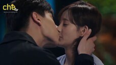 Nam chính thích hôn nữ chính đến vậy lun hở ta
