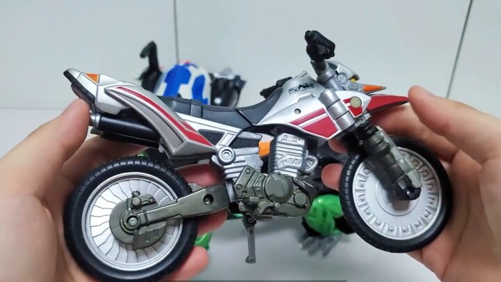 [50 RMB khi nhặt rác] Đồ chơi biến hình xe máy DX Kamen Rider rẻ tiền và thú vị! ! Liệu chúng có thể