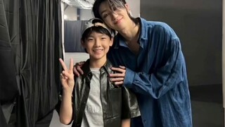 Bình luận bên ngoài, hình ảnh của Minghao và fan nhí