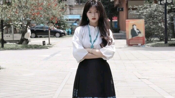 穿出门才是最好的保护，试试国风和现代的结合吧