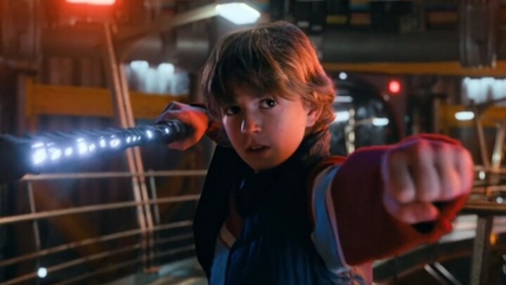 Lightsabers in the past were not used for transformation. This is the correct way to play with a lig