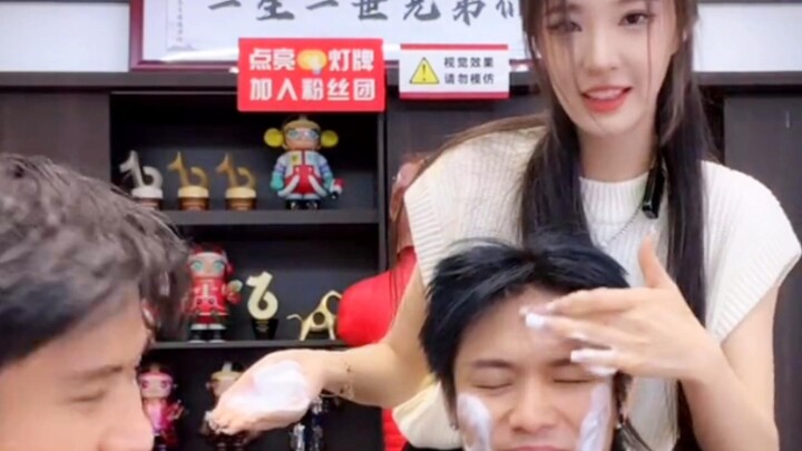 Đáng ghét! Cả ba thương hiệu này đều rất thích, phải chọn thế nào đây!!!
