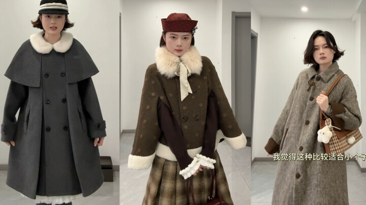 กับเสื้อผ้าน่ารักแบบนี้ มันก็ไม่ค่อยเข้ากันเลย แต่ก็ยังดึงดันจะใส่อยู่นั่นแหละ…