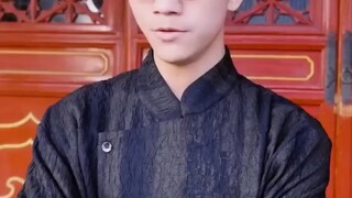 &{เต็มเรื่อง}ทุกคนคิดว่าเขาไม่สมควรแต่งงานกับซีอีโองาม แต่วาทีเดียวเขาทำให้บริษัทฟื้นฟูได้