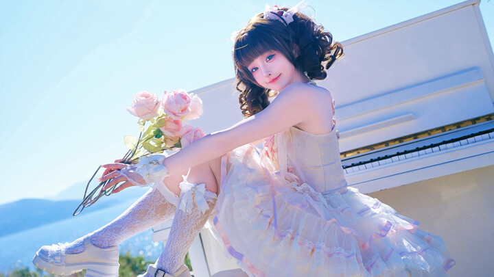 “How would you handle running into such a sweet girl in Dali?”