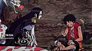 Pov:Luffy found the laugh tale