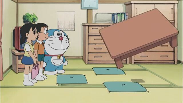 Doraemon - Rumah berubah menjadi robot