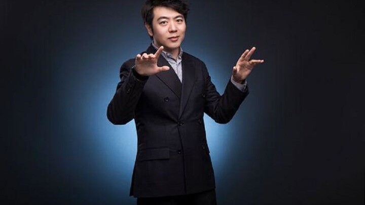 钢琴家的手有多娇贵？看郎朗吃桃子的保护措施后，网友：开眼了你怎么看？