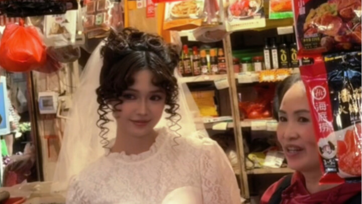 第一次就玩这么大？！菜市场港风也太好看了！