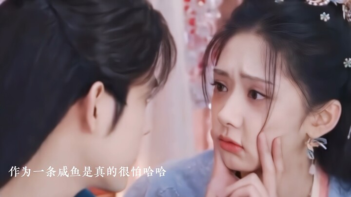 Cười muốn chết! Sư tổ của chúng ta mới yêu đã không chịu nổi chút nào, bảo rằng chưa độ kiếp sấm thì
