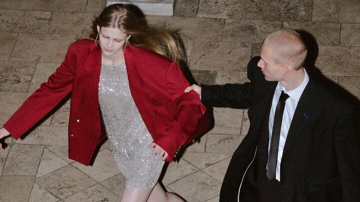 脑补一出:“我跟保镖的爱恨情仇”