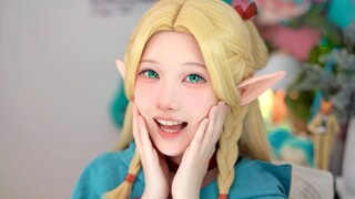 "นี่คือเวทย์มนตร์ที่ฉันทำเพื่อคุณ~ โปรดรออีกหน่อย" ร้องโดย Malu ใน maze rice ed "キラキラの灰"