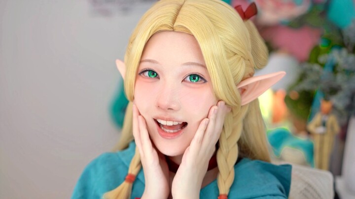 "นี่คือเวทย์มนตร์ที่ฉันทำเพื่อคุณ~ โปรดรออีกหน่อย" ร้องโดย Malu ใน maze rice ed "キラキラの灰"